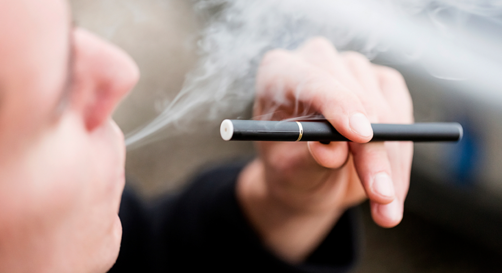 E-sigarette bevat ook kankerwekkende stowwe