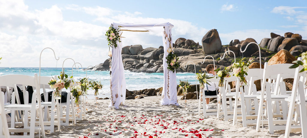 Is jou huwelik geldig as jy op die strand trou?